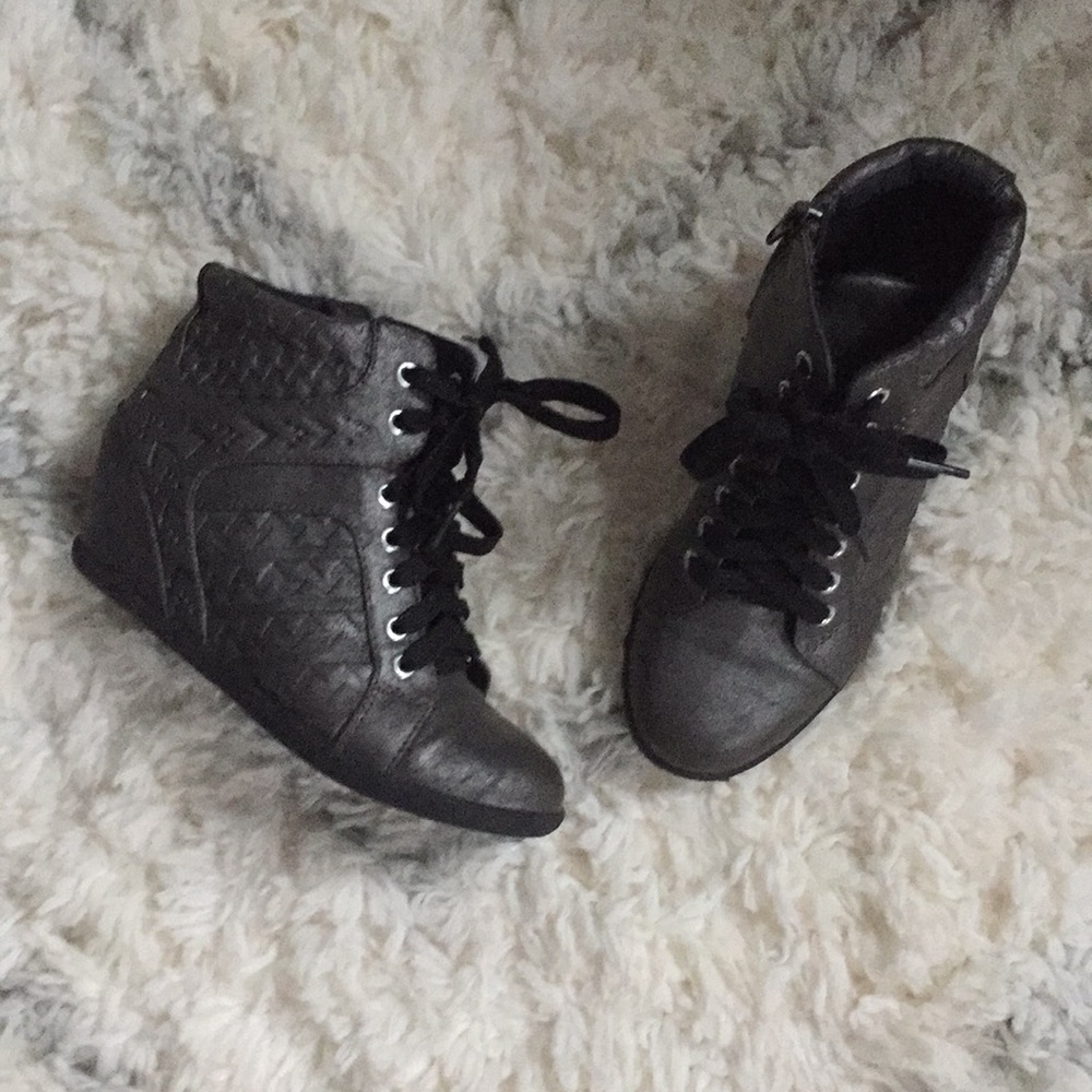 Ankle boots